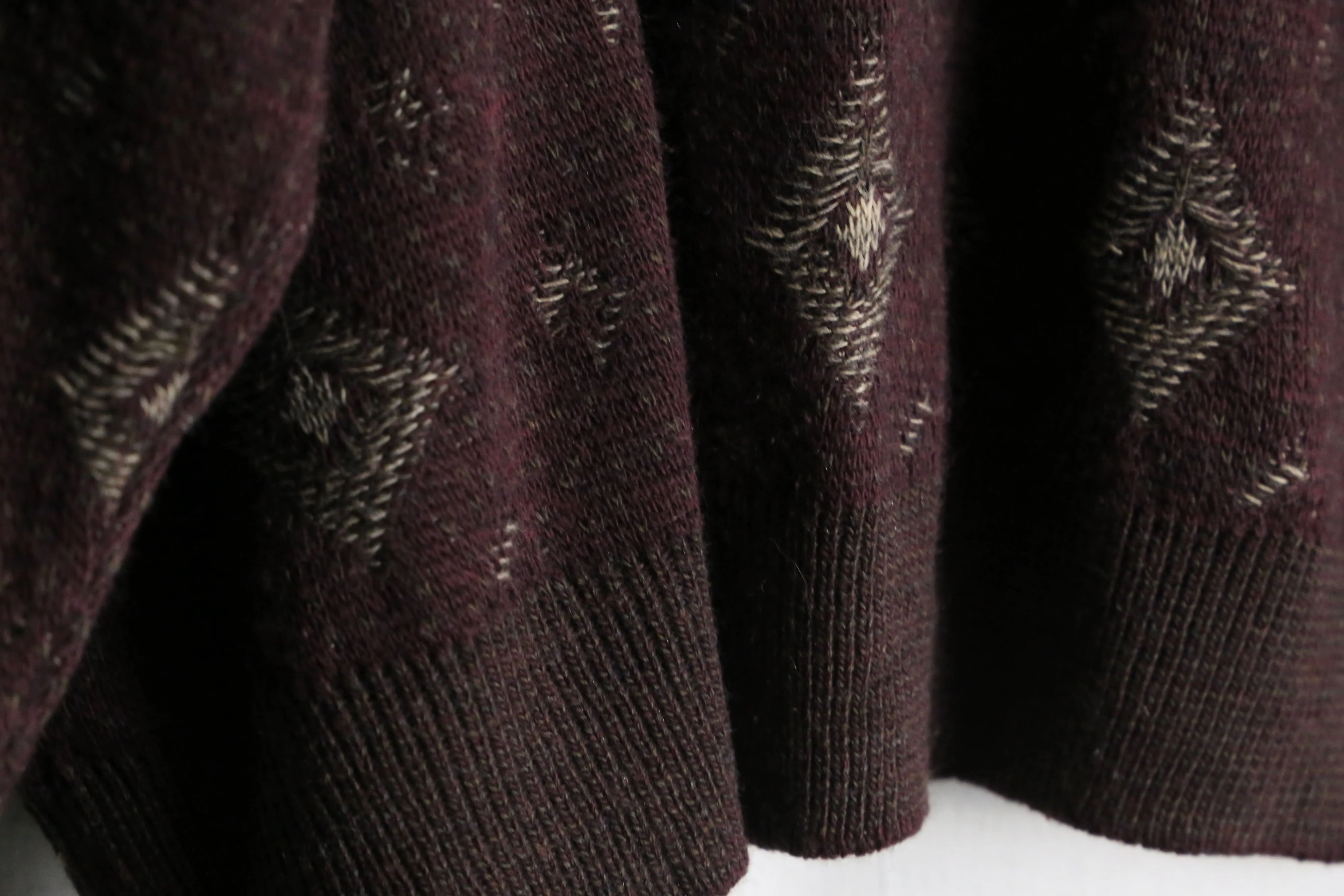 bordeaux rhombus design cardigan