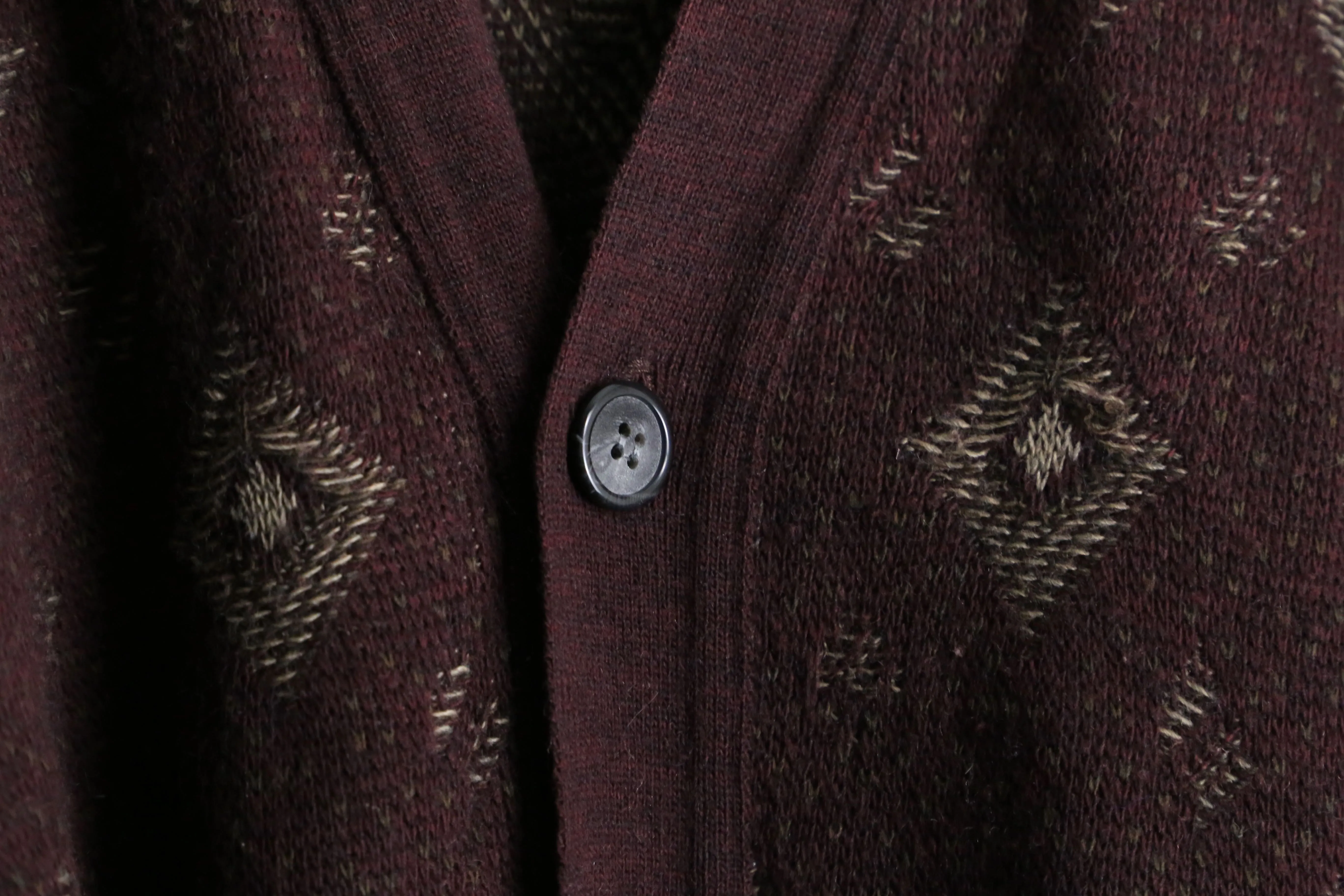 bordeaux rhombus design cardigan