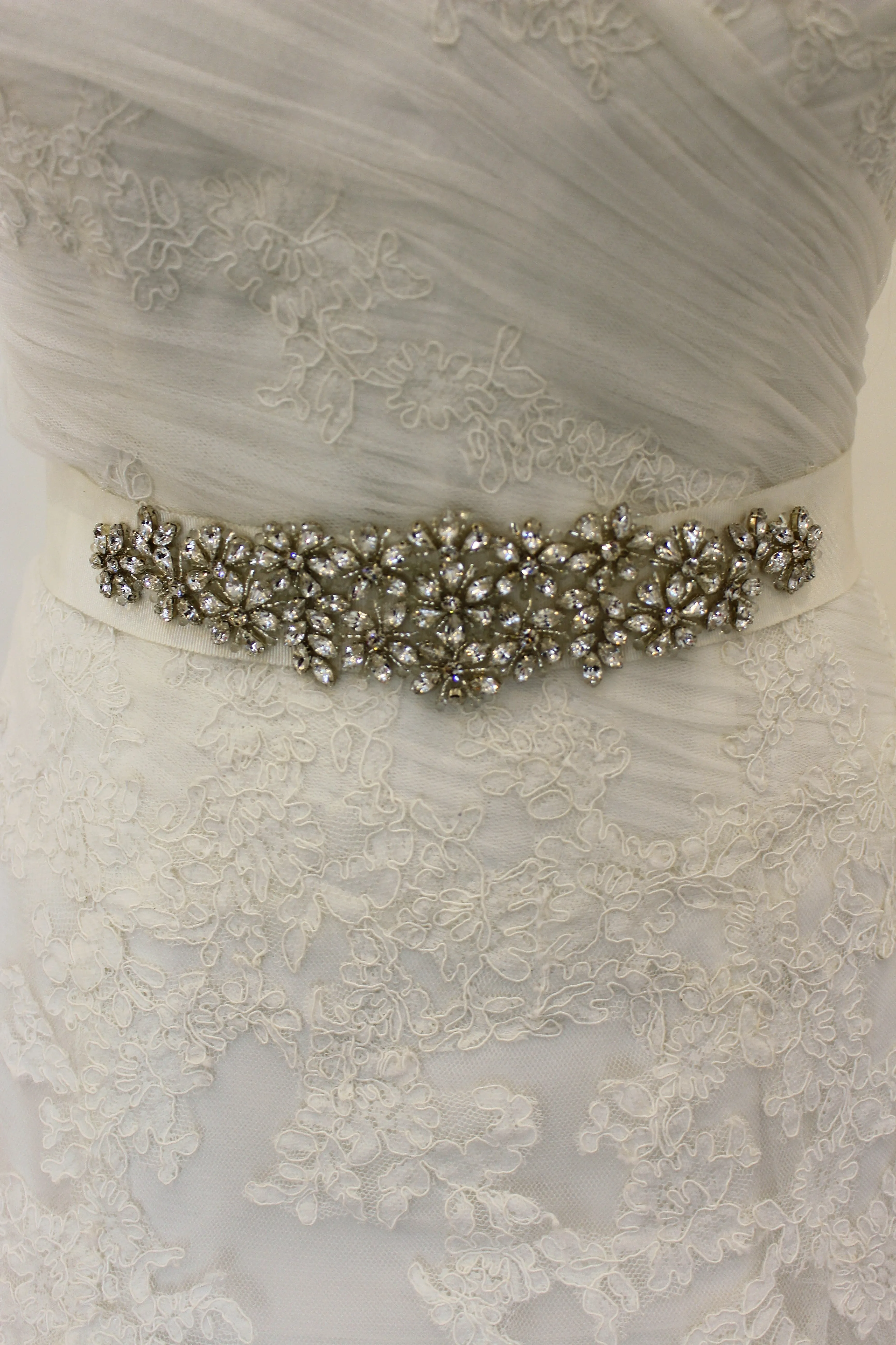 Pronovias Dagen Size UK 16