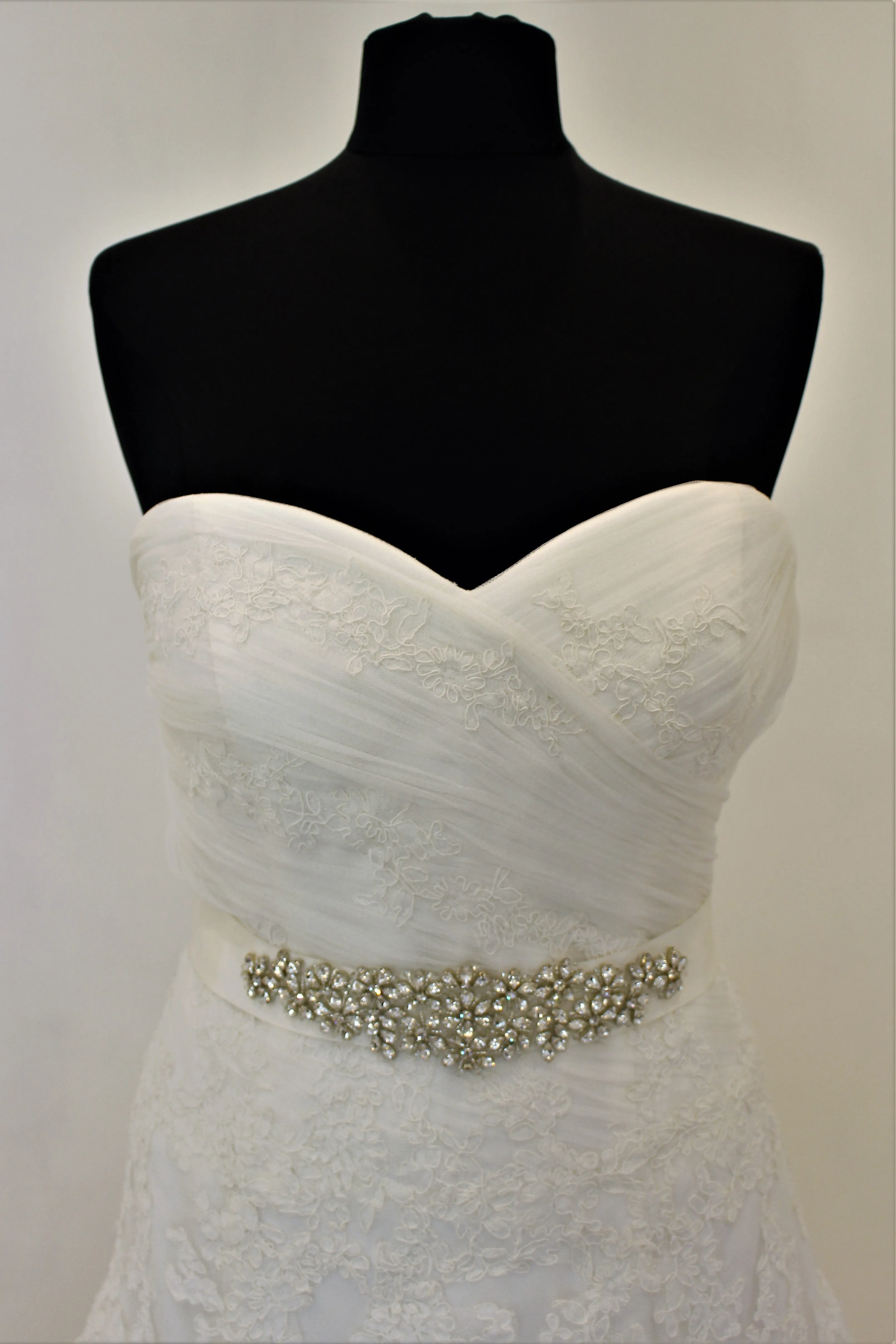 Pronovias Dagen Size UK 16