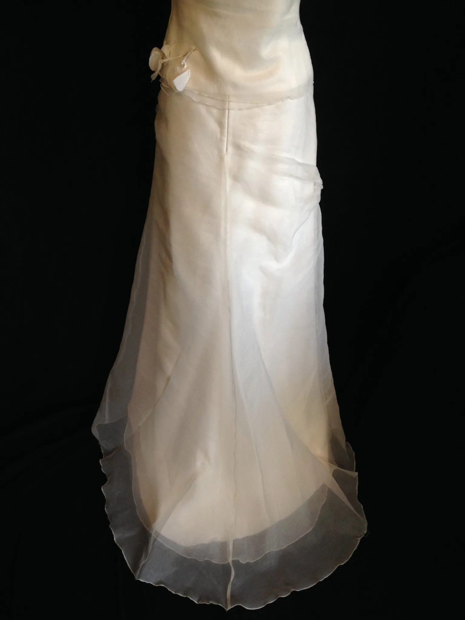 Rembo styling sample wedding dress vintage soft organza petals top and organza skirt