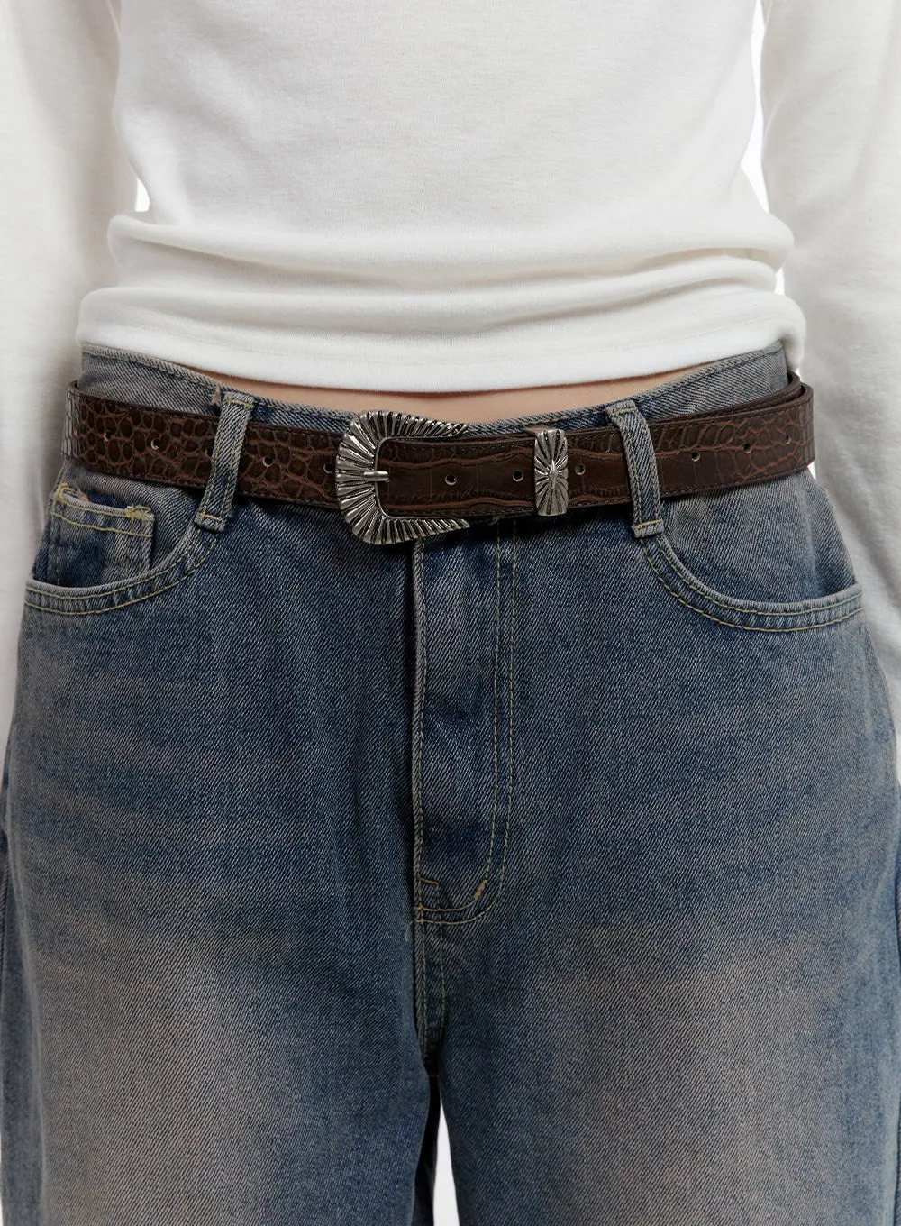 Sleek Faux Leather Belt CN420