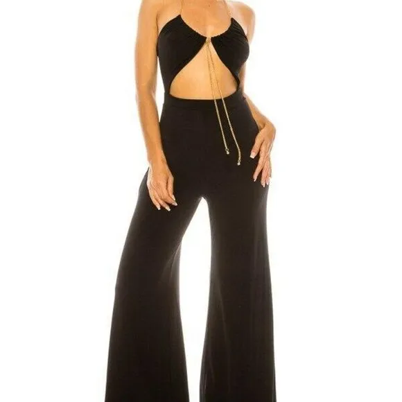 SOLID HALTER CHAIN DETAILED JUMPSUIT