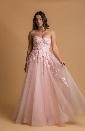 Strapless flowery baby pink princess dress
